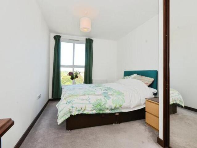 Flat for sale in Watford, Hertfordshire
