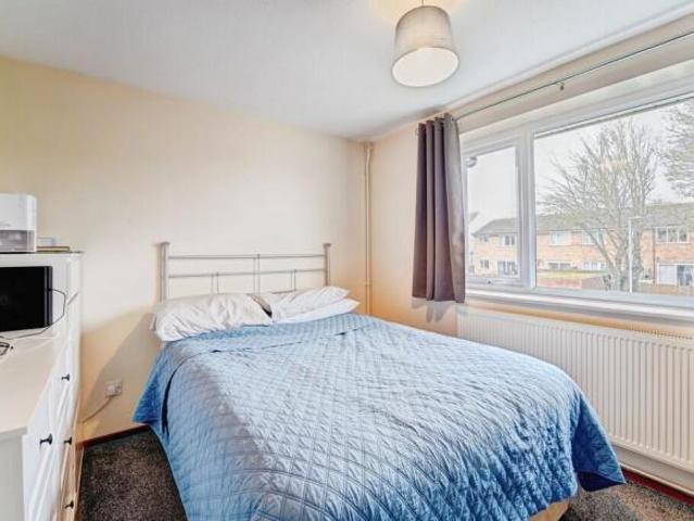 Flat for sale in Bedford
