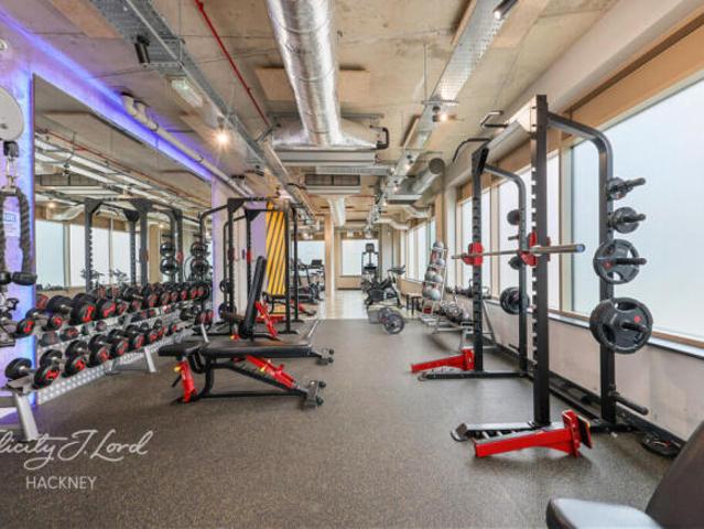 Flat for sale in Cat Hill