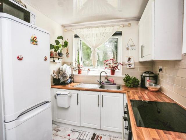 Flat for sale in Cheadle, Greater Manchester