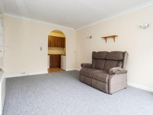 Flat for sale in Bitterne, City Of Southampton