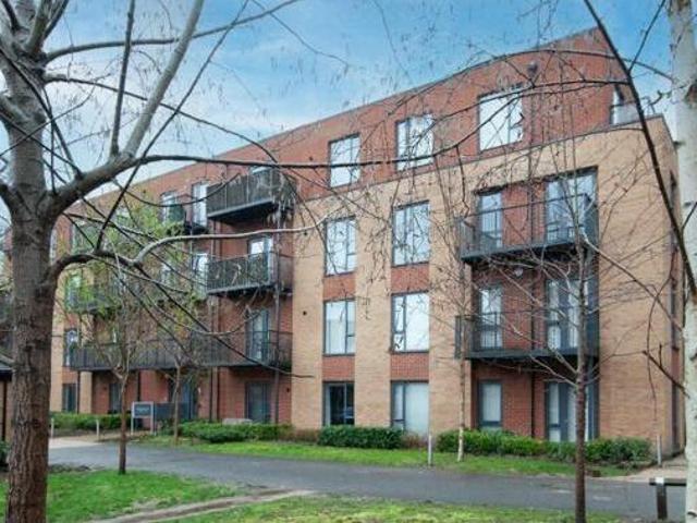 House for sale in Surrey, England