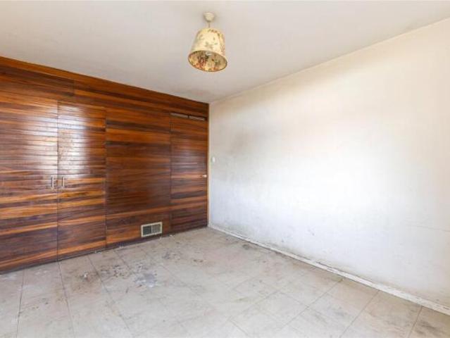 Flat for sale in The Slade, Oxfordshire