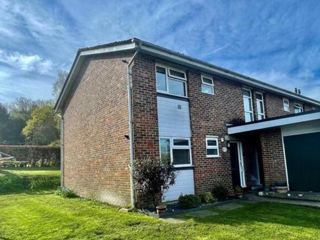 House for sale in Littlecote, West Sussex
