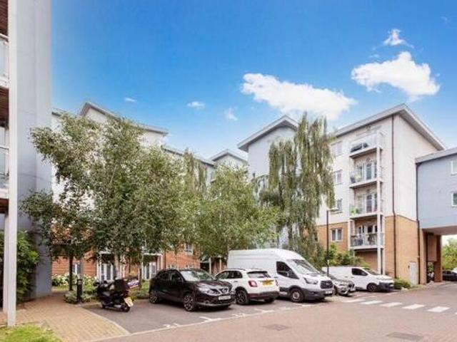 House for sale in Slough