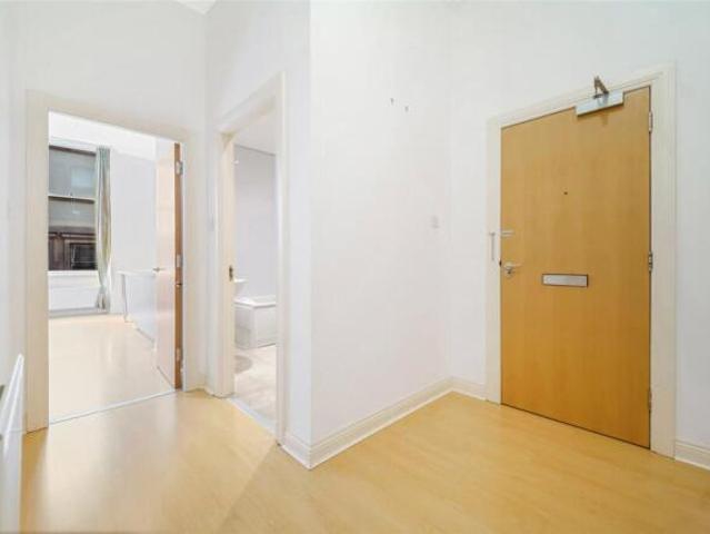 Flat for sale in Baillieston, Glasgow