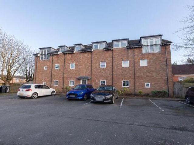 Flat for sale in West Midlands
