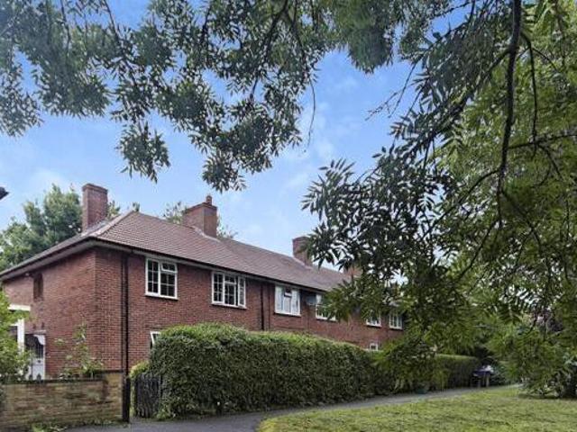 House for sale in Surrey