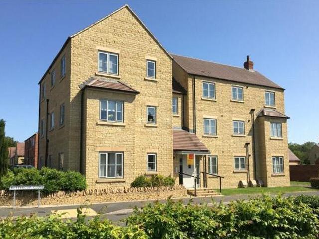 House for sale in Fossebridge, Gloucestershire