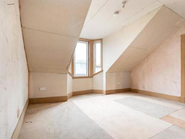 Flat for sale in Fountainbridge, Scotland