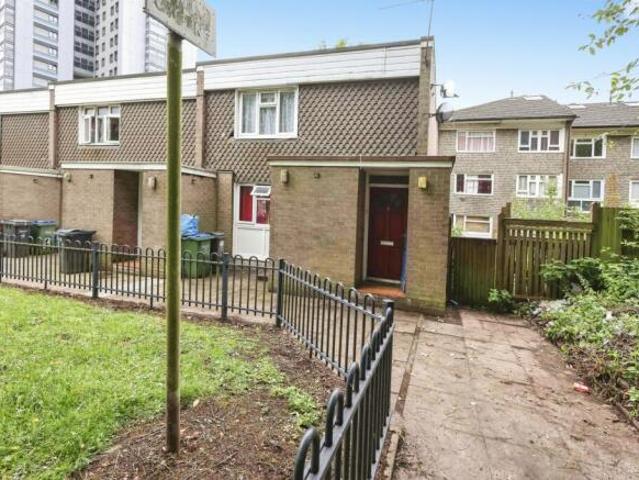 Flat for sale in Smethwick, West Midlands