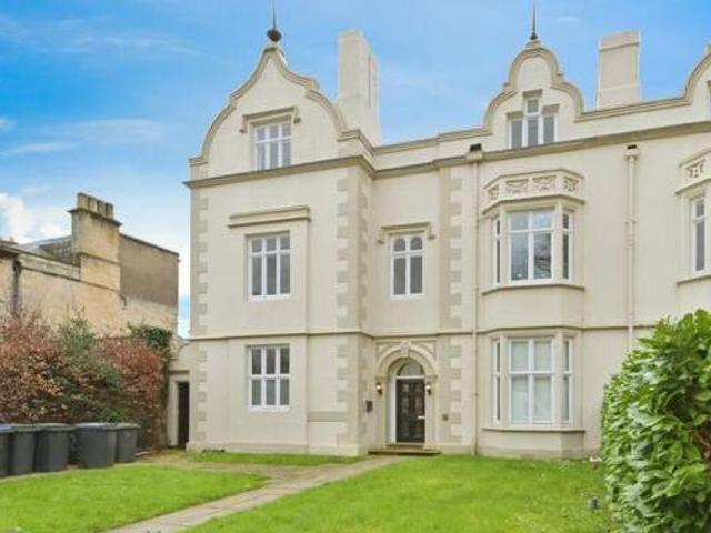 House for sale in Northampton, Northamptonshire