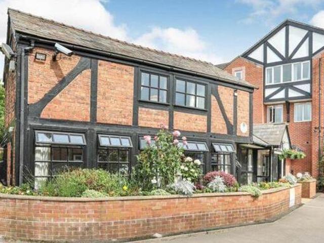 House for sale in Castle, Leftwich