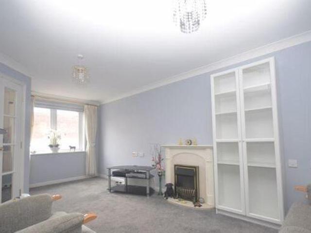 House for sale in Lakenham, East Bank