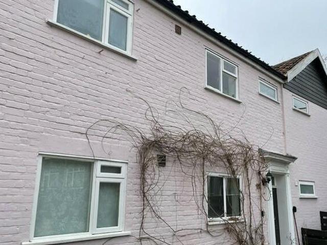House for sale in Heigham Grove, East Bank
