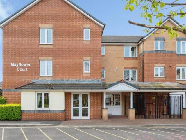 Flat for sale in Shirley, City Of Southampton