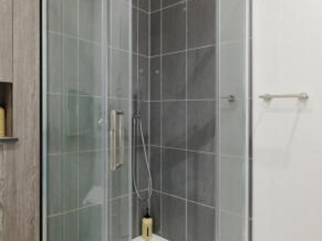 Flat for sale in Cat Hill, England