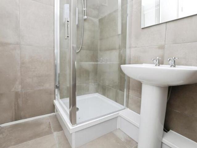 Flat for sale in Bootle, Sefton