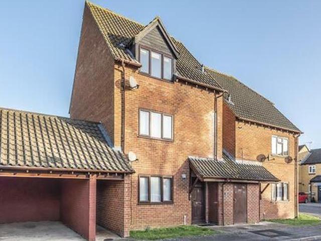 House for sale in Greater Leys, The Slade