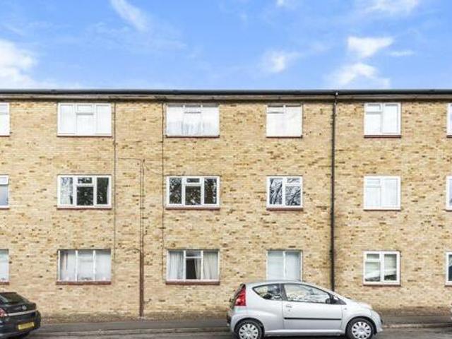 House for sale in The Slade, Oxfordshire