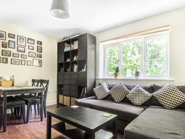 House for sale in The Slade, Oxfordshire