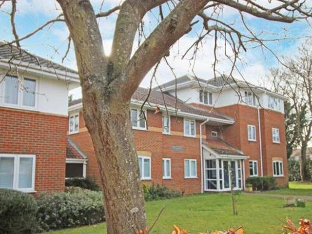 House for sale in Acol, Kent