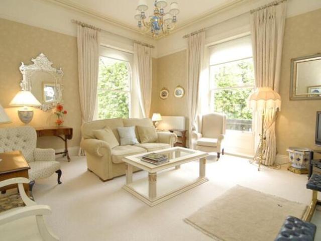 Flat for sale in Ashurst Bridge, Hampshire