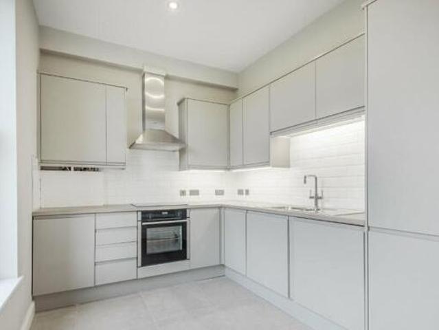 House for sale in Harrogate, North Yorkshire
