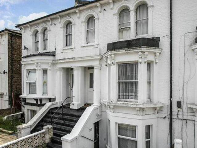 House for sale in Upchurch, Gillingham