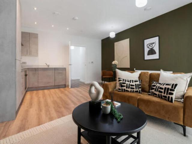 Flat for sale in Bridgefield, Kent