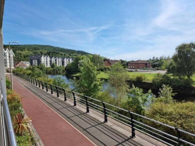 Flat for sale in Wales