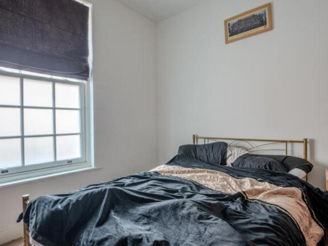 Flat for sale in Worcester, Worcestershire