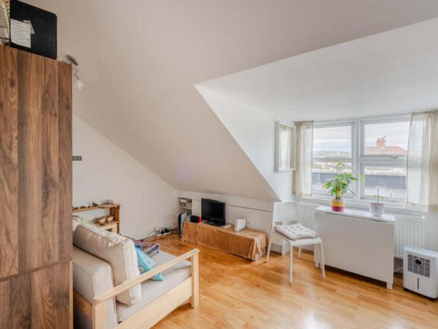 Flat for sale in Feckenham, City Of Bristol