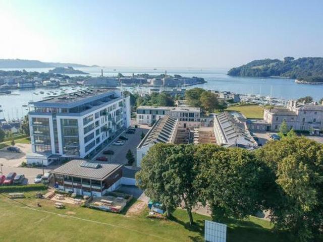 House for sale in Follaton, Strode