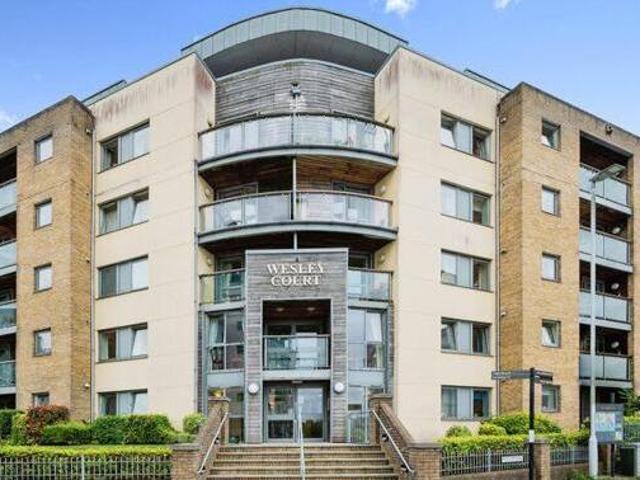 House for sale in Follaton, Strode