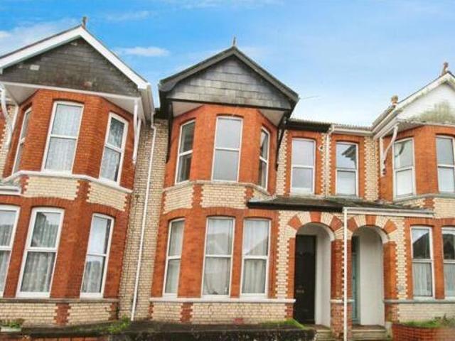 House for sale in Follaton, Strode