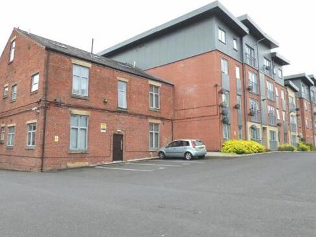 House for sale in Higher Bartle, Lancashire