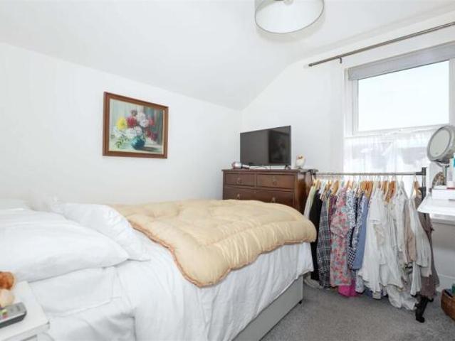Flat for sale in Worthing, West Sussex