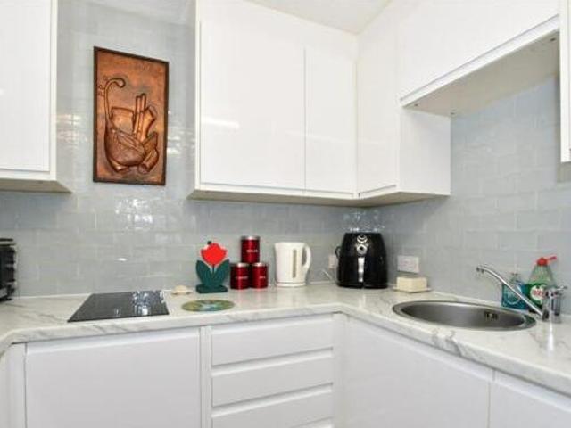 House for sale in East Cliff, Acol