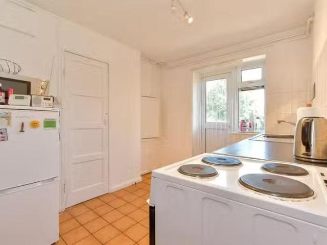 Apartment for sale in Snaresbrook, Snaresbrook