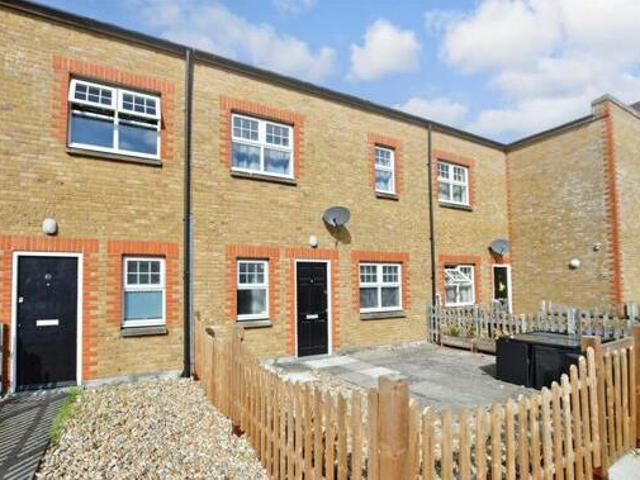 House for sale in Red Hill, Surrey