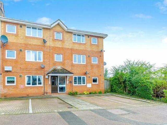 House for sale in Red Hill, Surrey