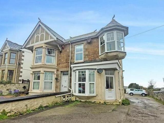 House for sale in Mount Ambrose, Cornwall