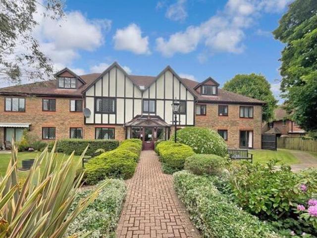 House for sale in Reigate, Reigate and Banstead