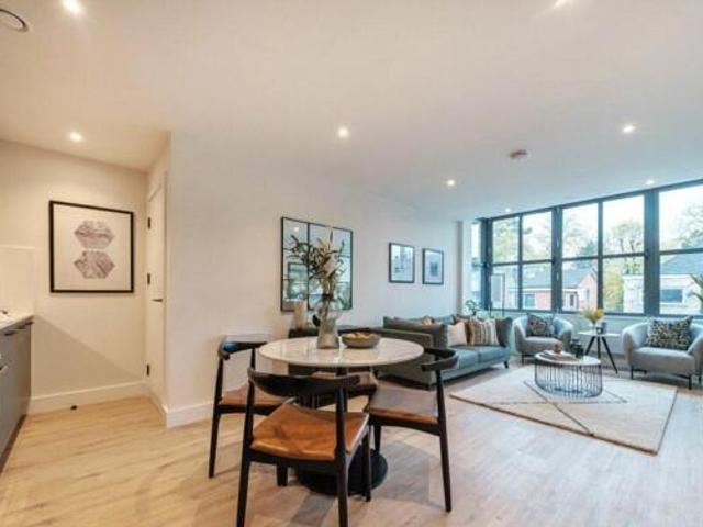 House for sale in Red Hill, Surrey