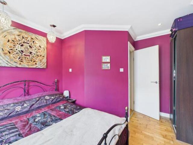 Flat for sale in Reading West, Reading