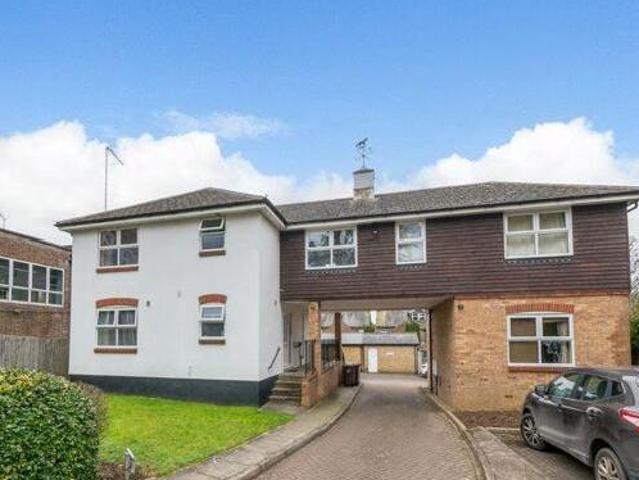 House for sale in Batchworth