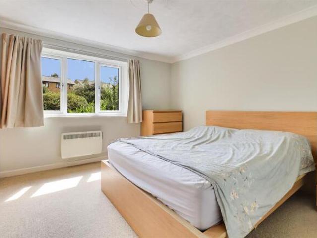 Flat for sale in Chesterton, Arbury