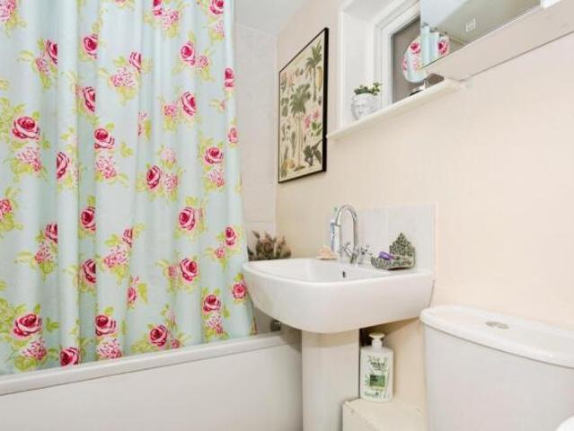 Flat for sale in Chesterton, Arbury