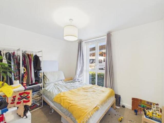 Flat for sale in Kintbury, West Berkshire